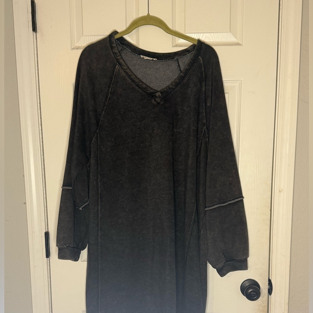 Black V-Neck Women's Tunic